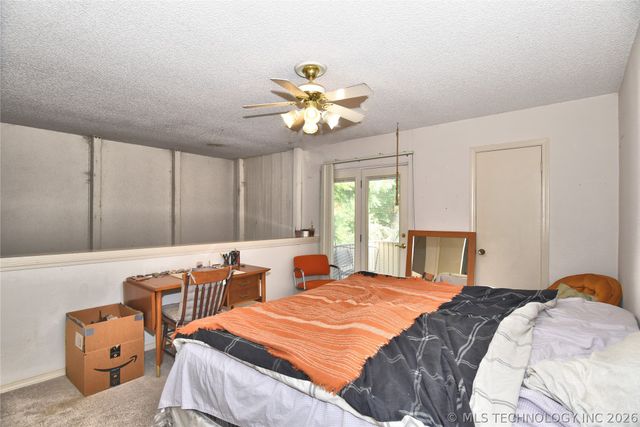 2202 E 55th Court 2202, Tulsa, OK 74105