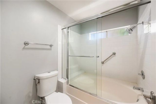7109 Farralone Avenue 117, Canoga Park, CA 91303