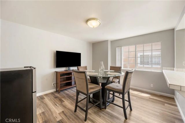 7109 Farralone Avenue 117, Canoga Park, CA 91303