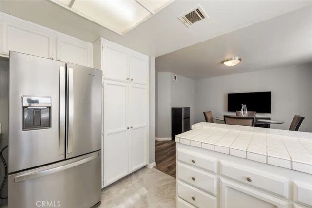 7109 Farralone Avenue 117, Canoga Park, CA 91303