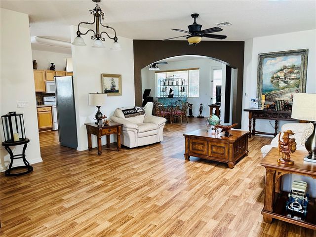 9053 SW 103RD AVENUE, Ocala, FL 34481