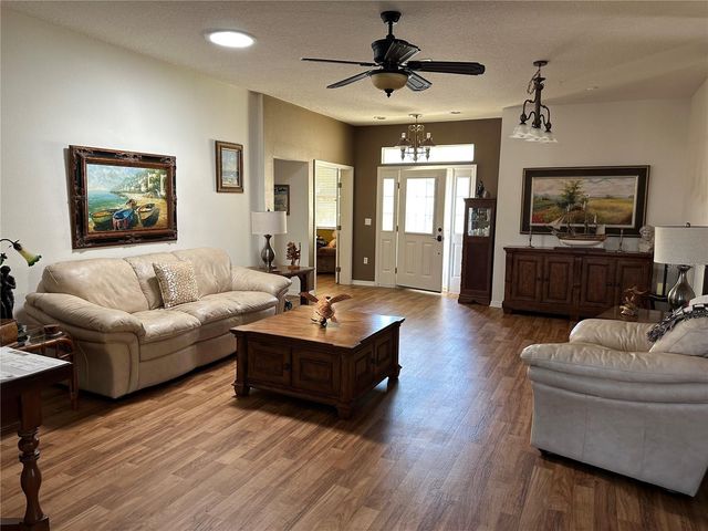 9053 SW 103RD AVENUE, Ocala, FL 34481