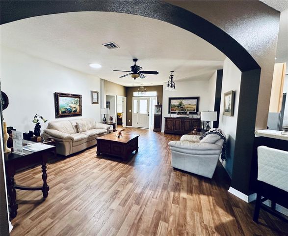9053 SW 103RD AVENUE, Ocala, FL 34481