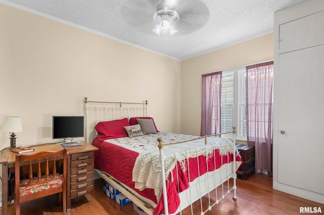 1425 S LINCOLN Street, Springfield, IL 62704