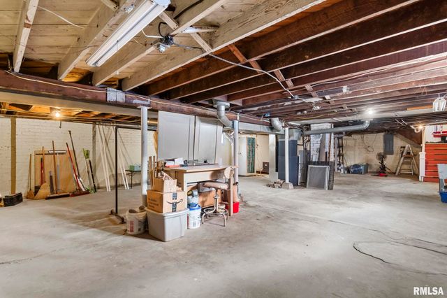 1425 S LINCOLN Street, Springfield, IL 62704