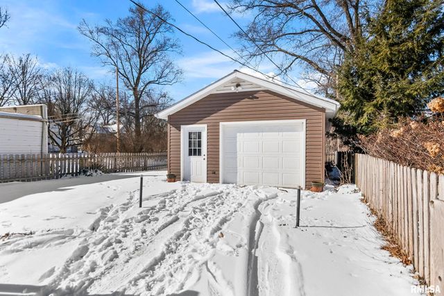 1425 S LINCOLN Street, Springfield, IL 62704