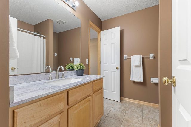 6598 Olive Lane N, Maple Grove, MN 55311