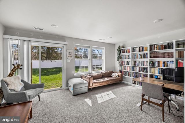 7 AUTUMN PARK BLVD, Medford, NJ 08055