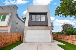 90 Burress Street B, Houston, TX 77022