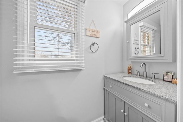 1217 Parkside Dr, South Fayette, PA 15017