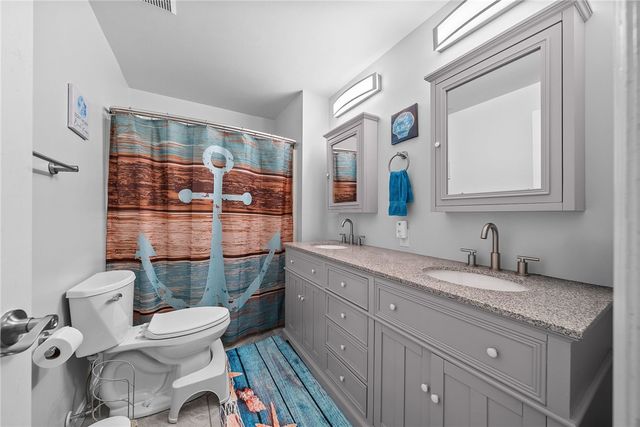 1217 Parkside Dr, South Fayette, PA 15017