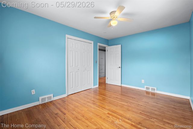 24564 Marine Avenue, Eastpointe, MI 48021