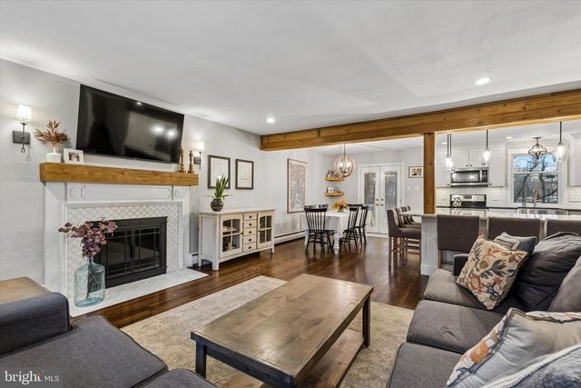 45 CREEK DR, Doylestown, PA 18901