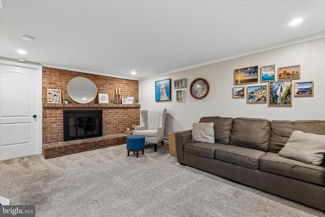 45 CREEK DR, Doylestown, PA 18901