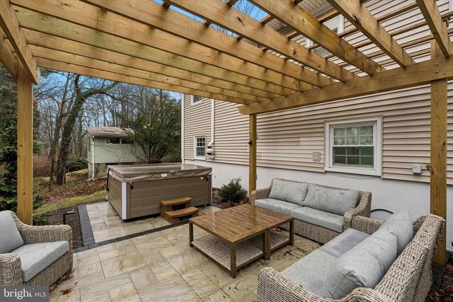 45 CREEK DR, Doylestown, PA 18901