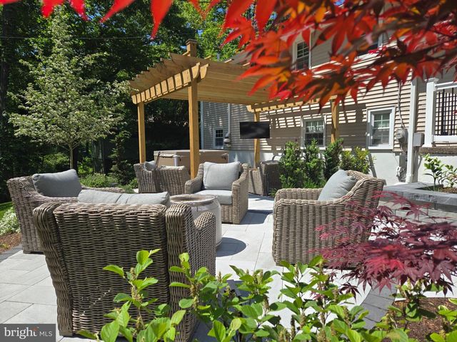 45 CREEK DR, Doylestown, PA 18901