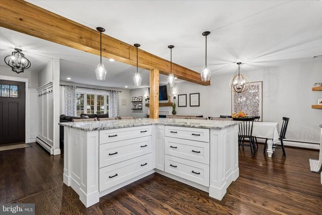 45 CREEK DR, Doylestown, PA 18901