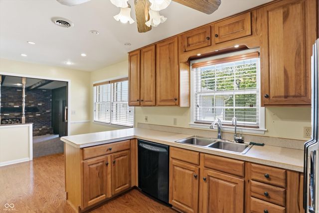 7101 Shelby Street, Indianapolis, IN 46227