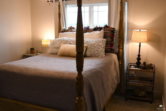 4800 Jackie's Way, Manhattan, KS 66502