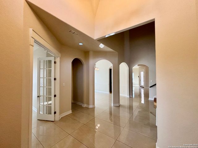 2607 Seal Pointe, Converse, TX 78109