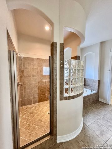 2607 Seal Pointe, Converse, TX 78109
