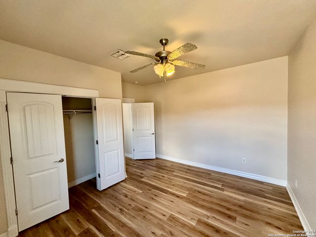2607 Seal Pointe, Converse, TX 78109