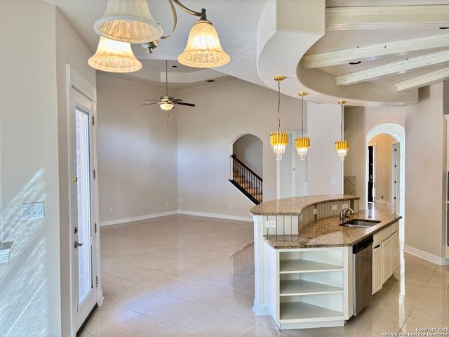 2607 Seal Pointe, Converse, TX 78109