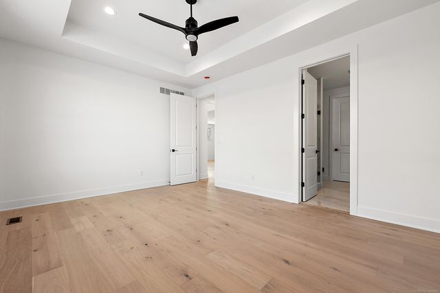 5872 Willow Grove Drive, Troy, MI 48085