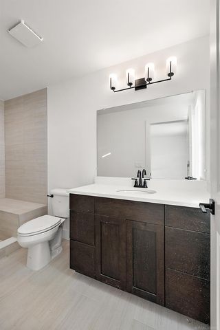 5872 Willow Grove Drive, Troy, MI 48085