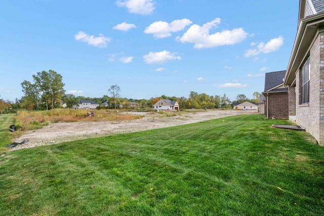 5872 Willow Grove Drive, Troy, MI 48085