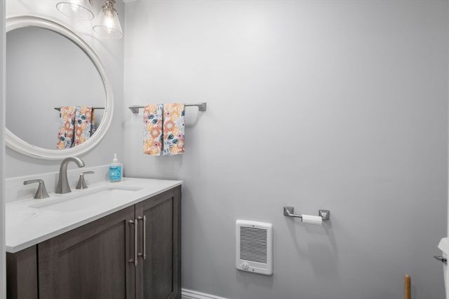 2 Evans Rd, Middleton, MA 01949