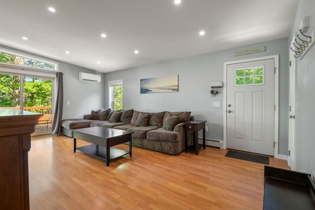 2 Evans Rd, Middleton, MA 01949
