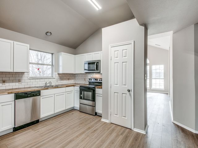 610 Lonestar Park Lane, Ponder, TX 76259