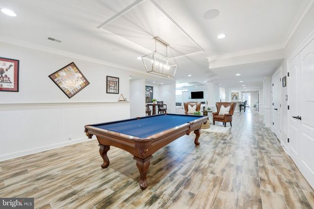 9722 ARNON CHAPEL RD, Great Falls, VA 22066