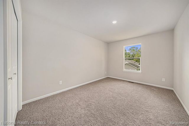 25011 Fairgrove Street, Woodhaven, MI 48183