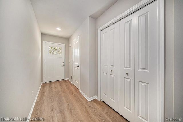 25011 Fairgrove Street, Woodhaven, MI 48183