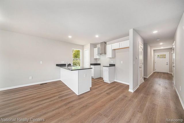 25011 Fairgrove Street, Woodhaven, MI 48183