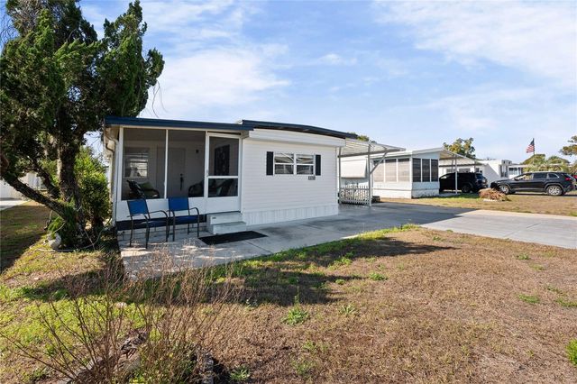 37332 SANDRA AVENUE, Zephyrhills, FL 33542