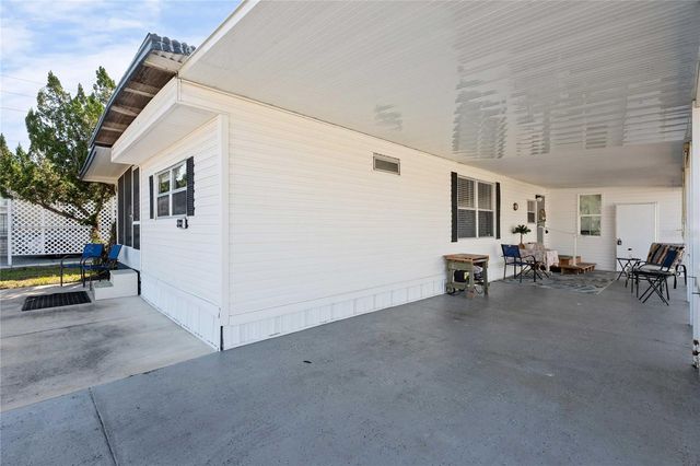 37332 SANDRA AVENUE, Zephyrhills, FL 33542