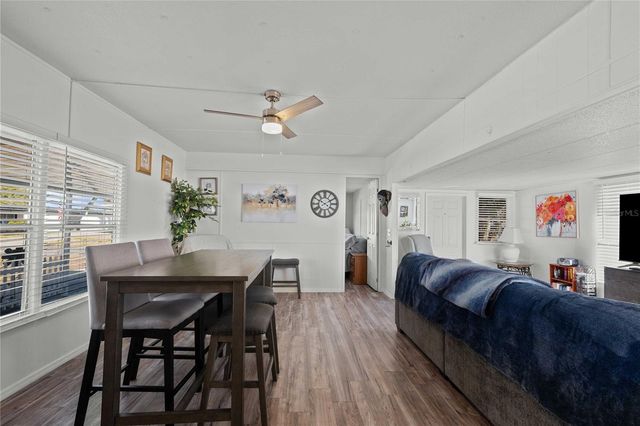 37332 SANDRA AVENUE, Zephyrhills, FL 33542