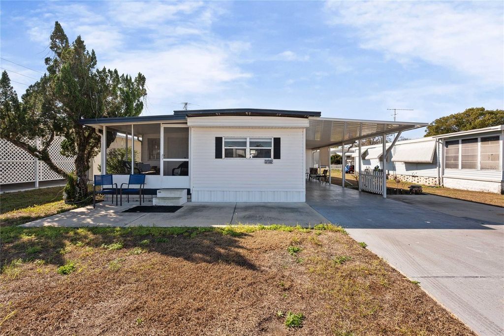 37332 SANDRA AVENUE, Zephyrhills, FL 33542