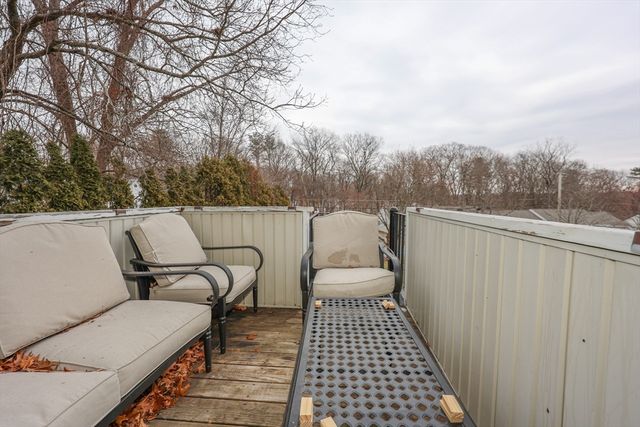 100 Merrimack Ave 25, Dracut, MA 01826