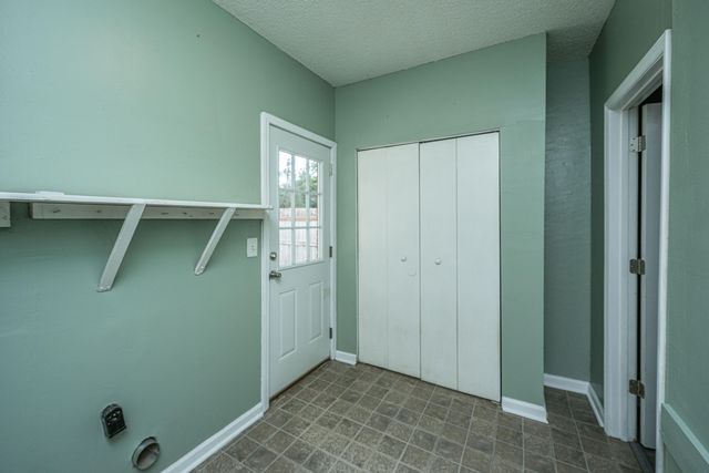 443 Robin Drive, Goose Creek, SC 29445