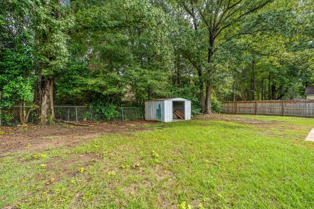 443 Robin Drive, Goose Creek, SC 29445