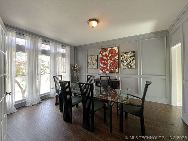 1350 Woodbriar Lane, Catoosa, OK 74015