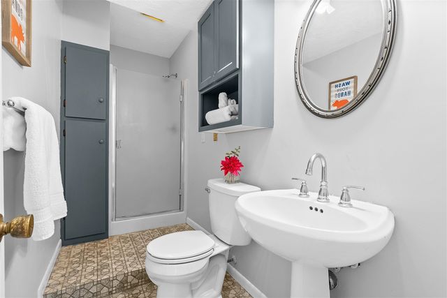 1605 Meadowbrook Lane, Portage, MI 49024