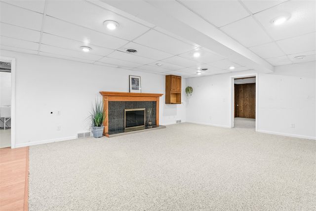 1605 Meadowbrook Lane, Portage, MI 49024