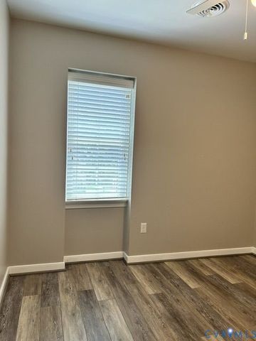 13106 Queensgate Rd, Midlothian, VA 23114