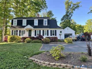 13106 Queensgate Rd, Midlothian, VA 23114