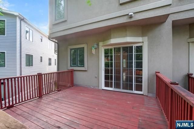 23 Hackensack Avenue, Weehawken, NJ 07086